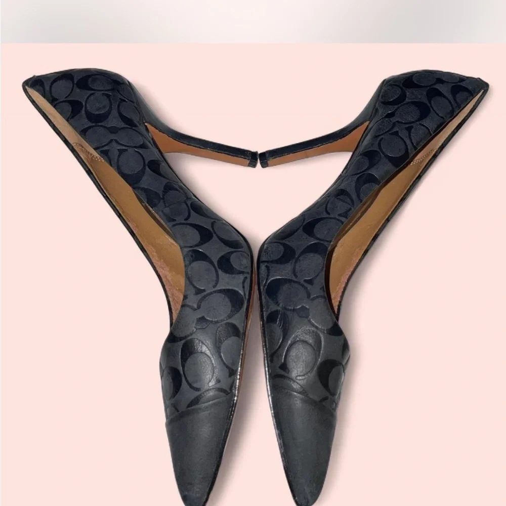 Black Coach Pumps - Picture 3 of 5